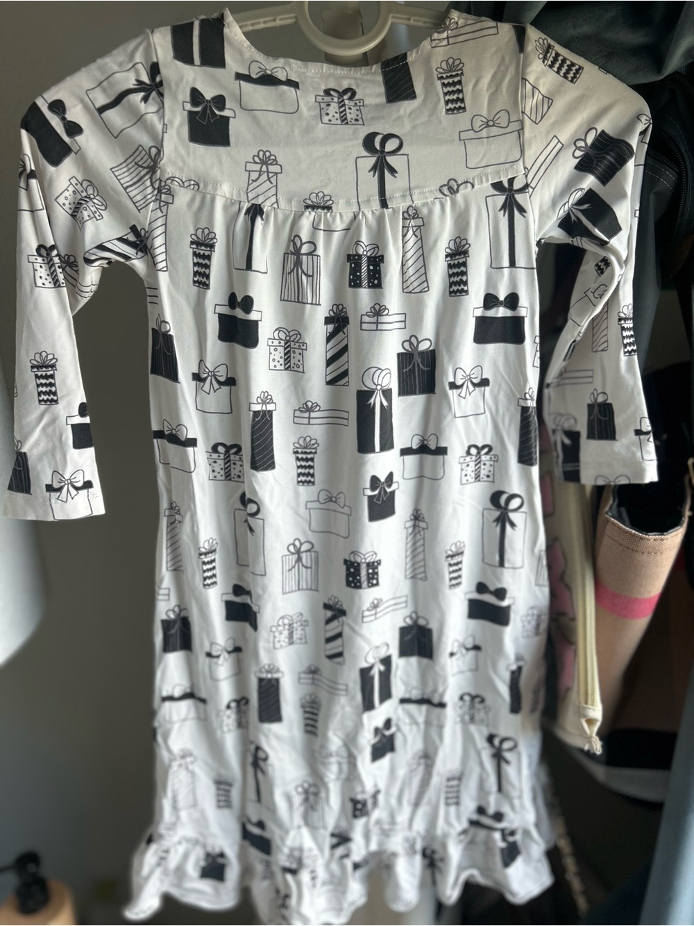 Girls White Nightgown with Black Gift Print